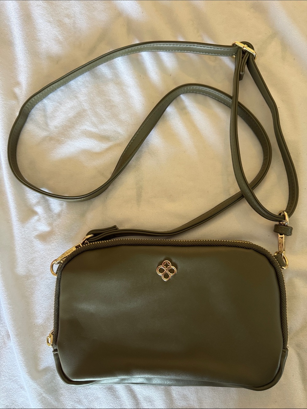 Cross body bag green